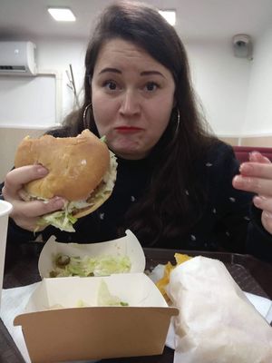 Sooo goood 😄😄😄🤤🌱 at Epoch Vegan Burger in Budapest