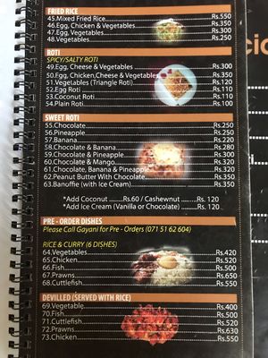 Call 3-4 hours ahead for curry at No. 1 Dewmini Roti Shop in Mirissa