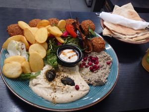 Falafel plate with vegetables at SimSim in Munich