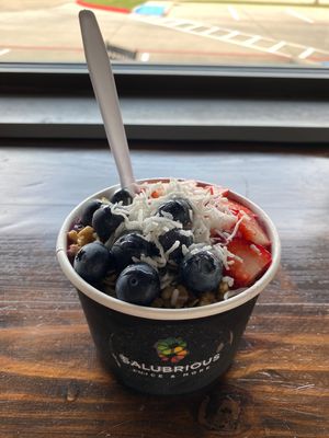 Very Berry Bowl at Salubrious Juice & More in Frisco