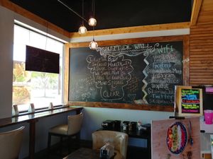 Wifi and seating at Salubrious Juice & More in Frisco