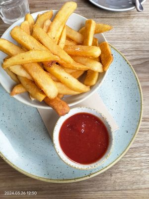  at Monica's Cafe in Maleny