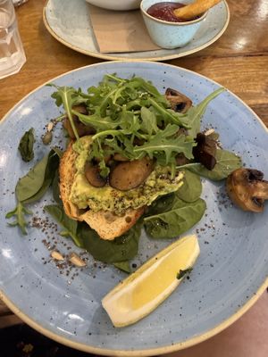 Avo Smash  at Monica's Cafe in Maleny