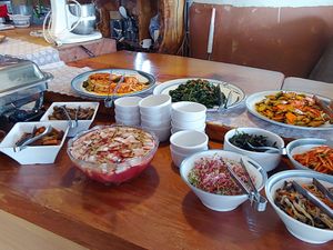 Korean traditional Bibimbap section & Kimchi & Tofu (in korean 두부) at Bitgaram Vegan Buffet 빛가람채식뷔페" in Chungju