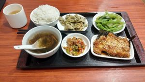 Fish mock meat dinner set at HeYa Penglai Vegetarian Restaurant in Fuzhou