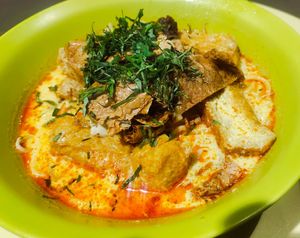 Laksa at Yu Yuan Vegetarian Stall 裕元齋素食 in Central Singapore