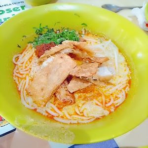 Laksa at Yu Yuan Vegetarian Stall 裕元齋素食 in Central Singapore