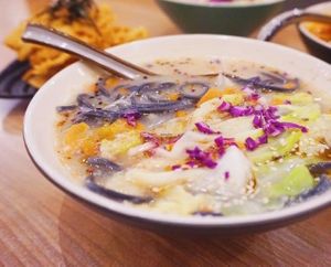 Black god. Such a creative cuisine in Sushi Kitchen.
Organice charcoal noodle with creamy soup base. 
Totally eggless and non dairy. Signature dish. at Sushi Kitchen in Penang