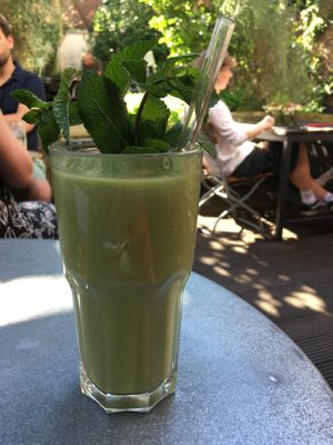 Smoothie Salud Verde 🌿  at Cafe Kogi in Cologne