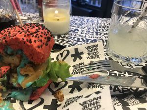 Loved the purple burger 🍔 with blue sauce at Vegan Junk Food Bar - 2D in Amsterdam