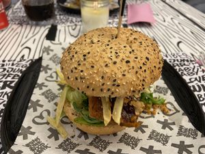 Happy ribs burger: tasty at Vegan Junk Food Bar - 2D in Amsterdam