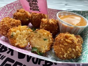 Mac& meese betterballen  at Vegan Junk Food Bar - 2D in Amsterdam