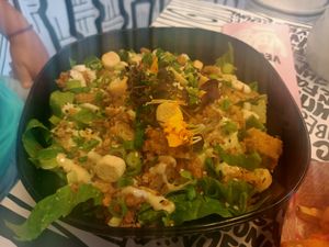 Crunchy Fly Wingz strips Caesar at Vegan Junk Food Bar - 2D in Amsterdam