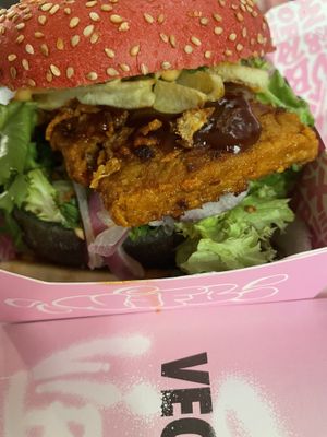 Rib burger on a colorful bun #Veganuary at Vegan Junk Food Bar - 2D in Amsterdam