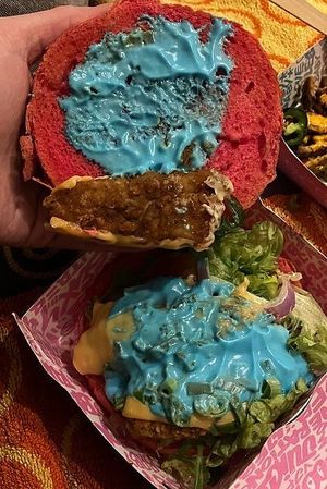 Blue sauce inside the daddy burger. Tastes like "blue" 😅 #Veganuary at Vegan Junk Food Bar - 2D in Amsterdam