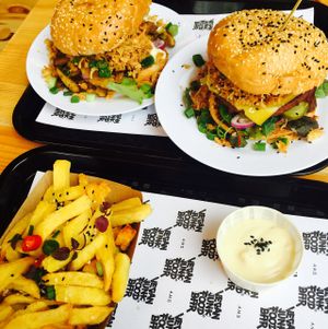 It was soooooo god, and i travell a lot, this was really good and for my none vegan friends too at Vegan Junk Food Bar - 2D in Amsterdam