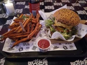 Sweet potato fries, VJFB burger 3.0, ketchup at Vegan Junk Food Bar - 2D in Amsterdam