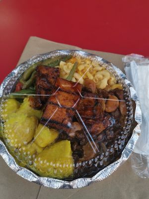 Middle size box with five options at Ninth Square Market Caribbean Style in New Haven