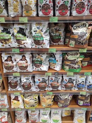 Cereals at Biocoop Nantes Republique in Nantes