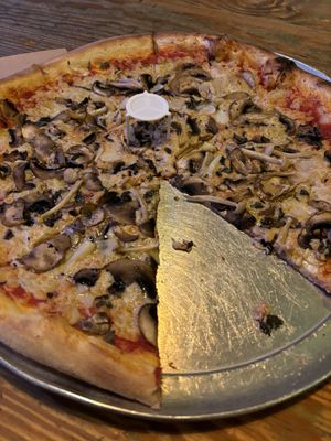 Mushroom pizzaa  at Pizza Linga in Haifa