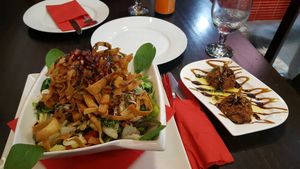 Salad with a starter at El Rincon de Beirut in Sevilla