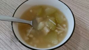 Melon soup  at Simple Lifestyle Healthy Vegetarian Cafe in Central Singapore