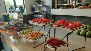 fruit station at Tian He Cai Gen - 天荷菜根 in Quanzhou