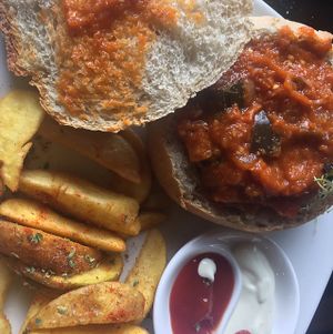 panne cook at Dulce Albahaca Deli Restaurant in Quito