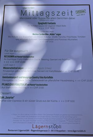 Vegane Menükarte über Mittag  at Laegernstuebli in Boppelsen