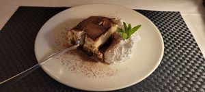 Veganes Tiramisu at Laegernstuebli in Boppelsen