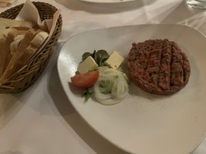 Auberginen-Tartare  at Laegernstuebli in Boppelsen