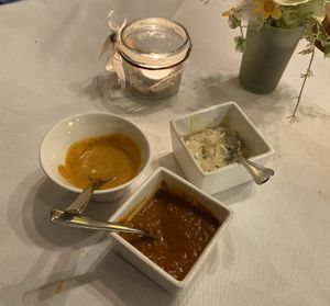 vegane Sossen at Laegernstuebli in Boppelsen