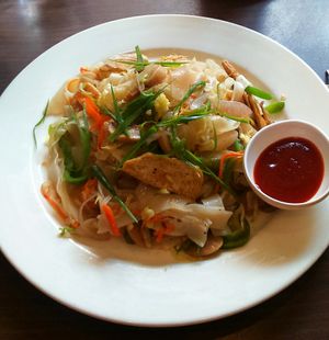 Cutomized "pad thai" (rice pasta)
https://www.laventurevegetale.fr/le-nepal/ at French Bakery in Kathmandu