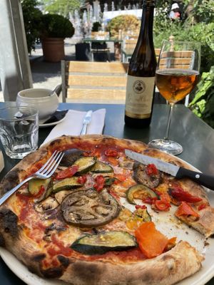 Veganised veggie pizza (I hope!)  at Molino Pizzeria Ristorante in Montreux