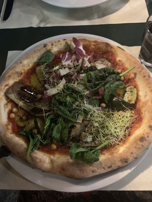 vegan pizza 🍕  at Molino Pizzeria Ristorante in Montreux