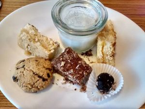 sweets, some variety in the picture. There are more things, mainly cakes. at Orange Verte in Cologne