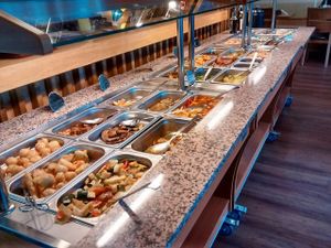 Buffet, options... at Orange Verte in Cologne