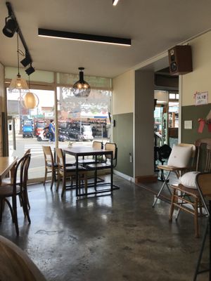 Lots of seating   at Cafe Vege Bakery in Gyeongju
