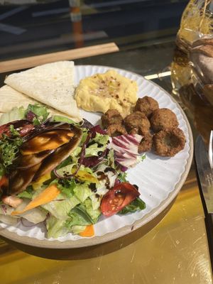 Falafel brunch for dinner    at Cafe Vege Bakery in Gyeongju