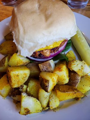 Bean burger with seasoned potatoes at Horn O Plenty in Bedford