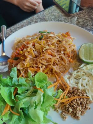 Pad Thai at Blue Diamond in Chiang Mai