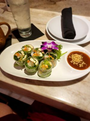 Tofu summer rolls at Noi Thai in Honolulu