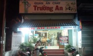 front view at Quán ăn chay Truong An in Hue
