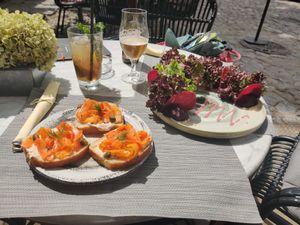 Starters: carrot tarine and crunchy beetroot at Mandala in Belgrade