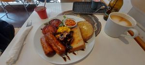 Proper yummy tucker. 😋 at Bailgate Deli in Lincoln