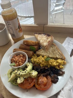 Lovely full vegan breakfast!   at Bailgate Deli in Lincoln