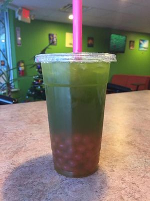 Kiwi flavored green tea
Strawberry popping boba at Cafe Boba in Kentwood