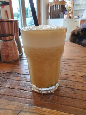 Magic mushroom smoothie at Eliane in Sunningdale