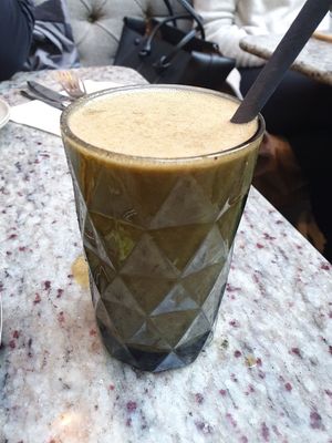 Go-go smoothie at Eliane in Hungerford