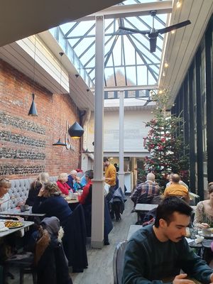 Dining room at Eliane in Hungerford